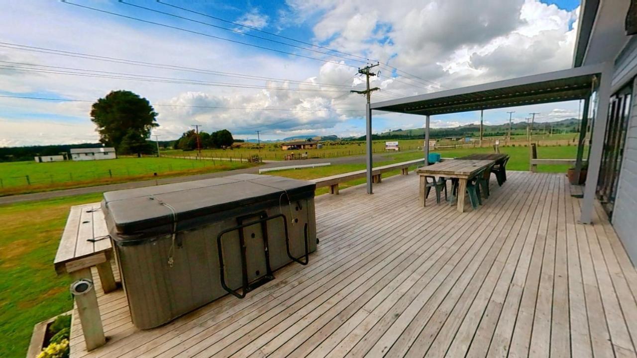 Full Holiday Home To Yourself, Up To 21 Guests Atiamuri Ngoại thất bức ảnh