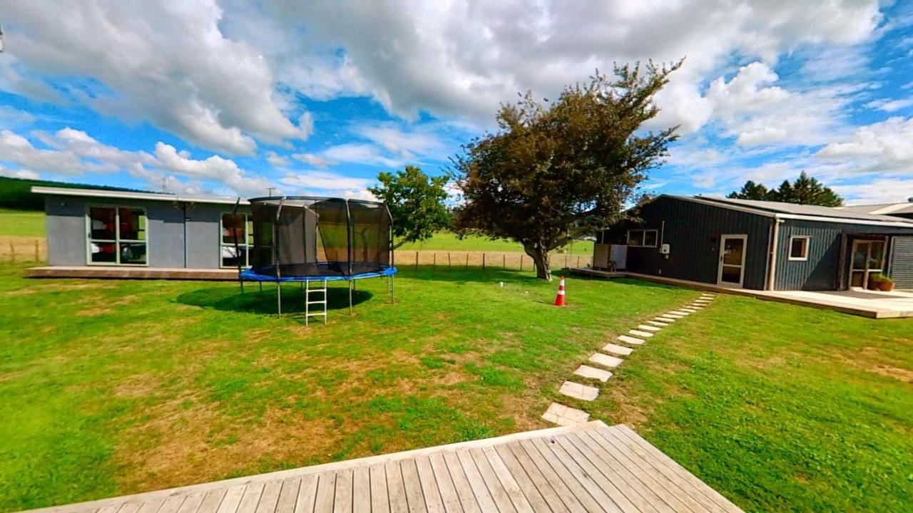 Full Holiday Home To Yourself, Up To 21 Guests Atiamuri Ngoại thất bức ảnh